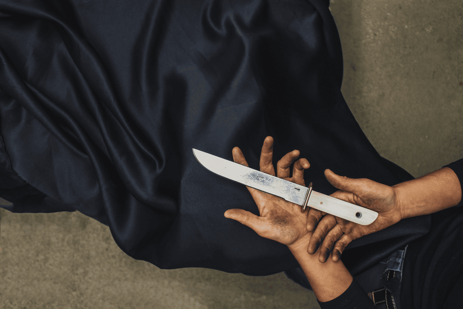 KNIVES & BLADES by Pola Malandain